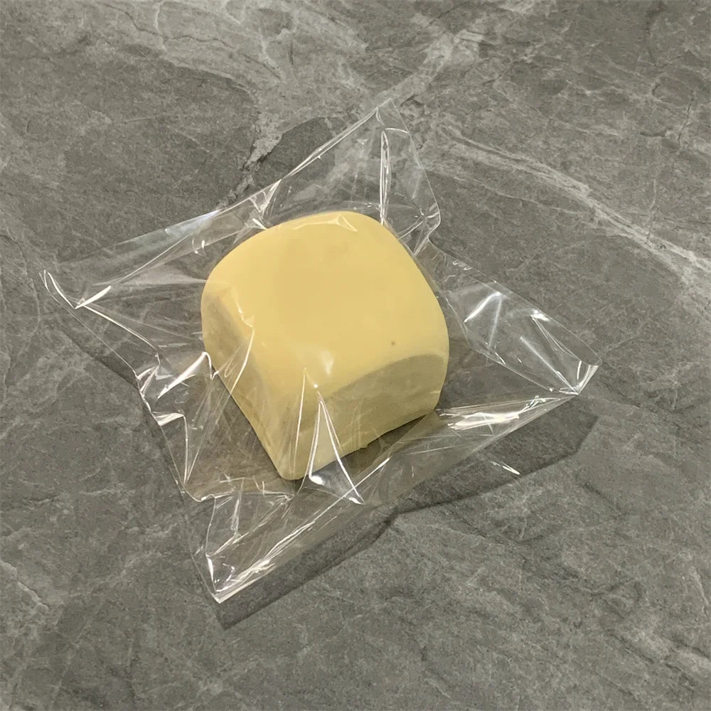 Pain moelleux et plaquette squishy très agréable